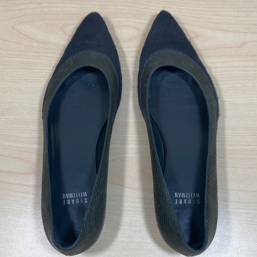 Stuart Weitzman Grey Snake Embossed Leather Flats with Pointy Toe - Picture 4 of 12